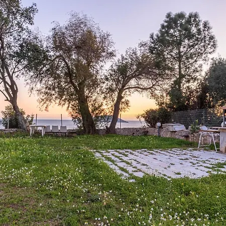 Sunny Summer Retreat - Perfect Location * Vasilitsion